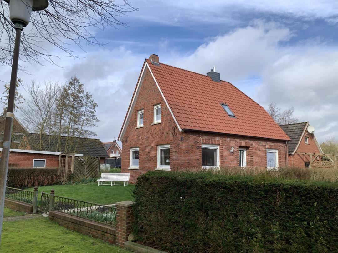 Neu! Schickes Und Modernes Ferienhaus Ant Zingel Krummhörn Exterior foto
